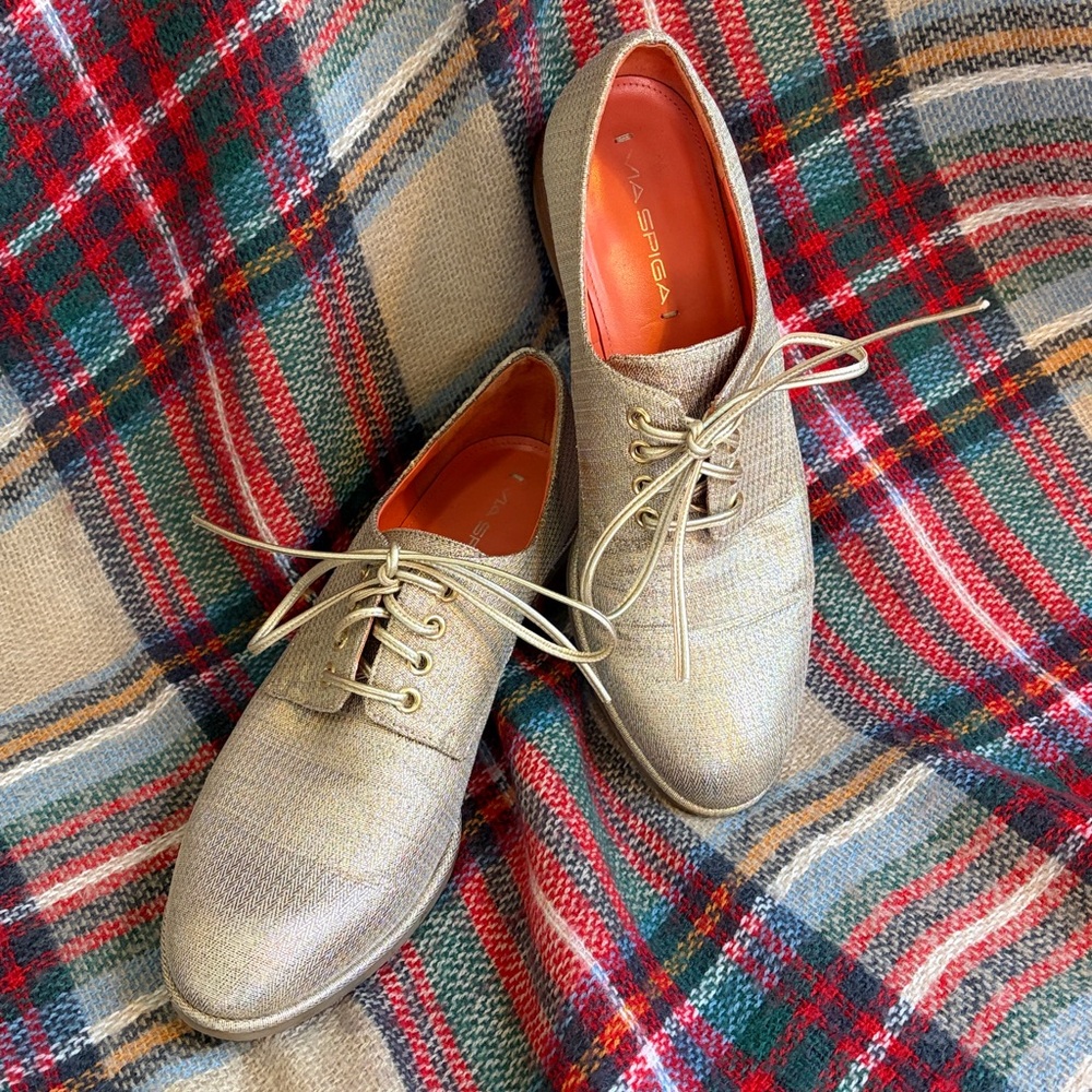 VIA SPIGA Metallic Oxfords, preppy, Classic, holiday shoes size 8.5-9